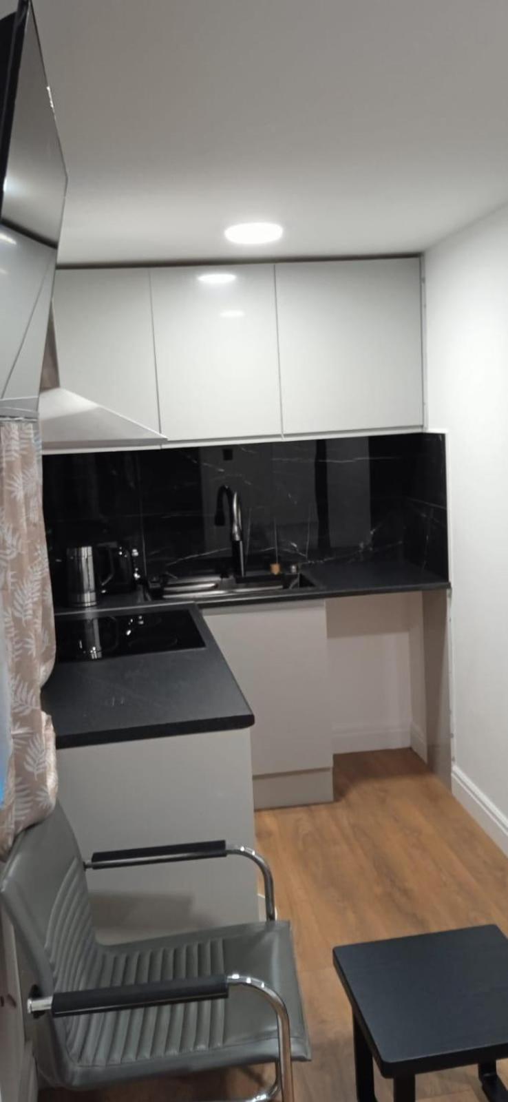 Guest Suite In Waterlooville Exterior foto
