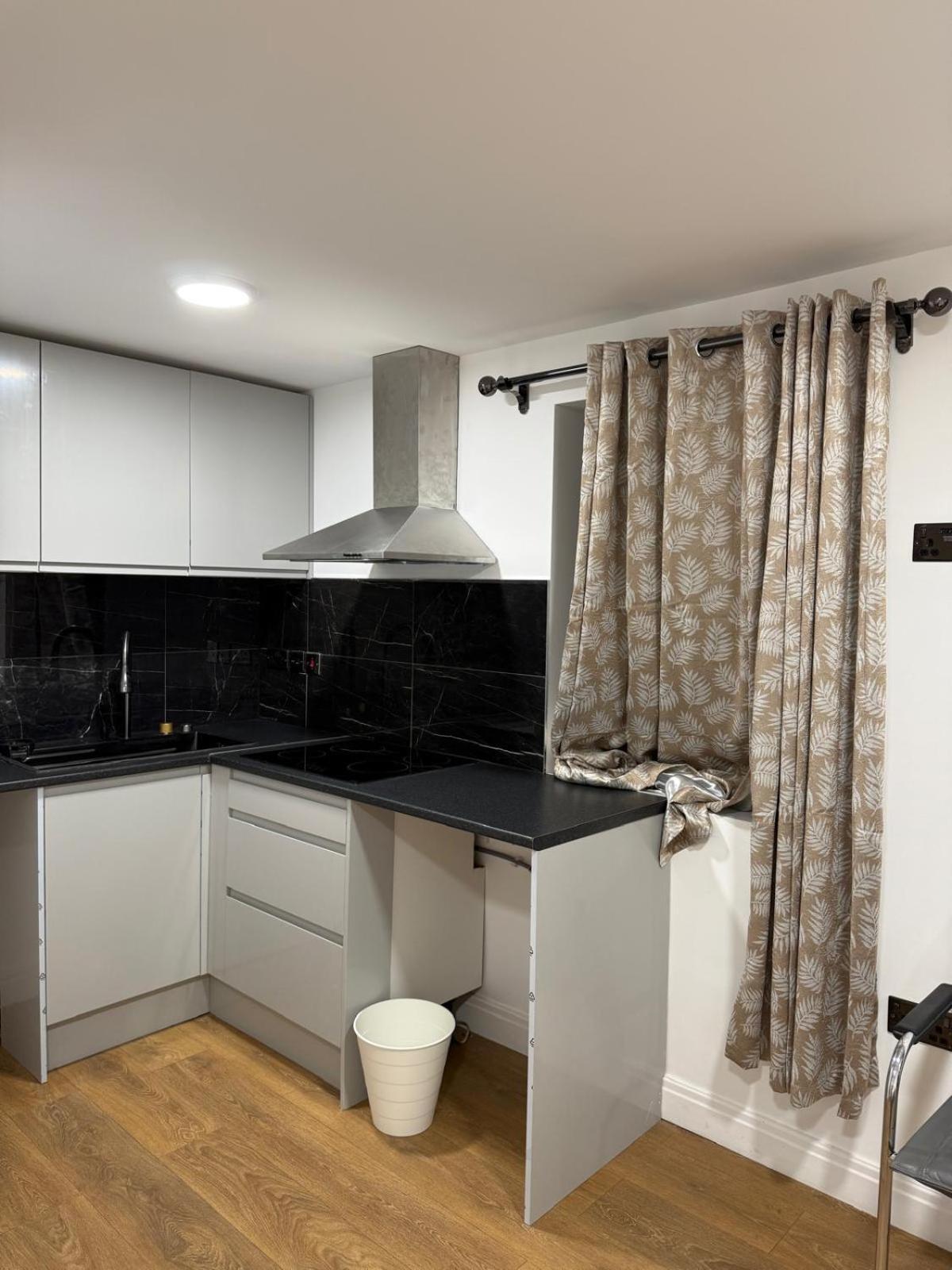 Guest Suite In Waterlooville Exterior foto